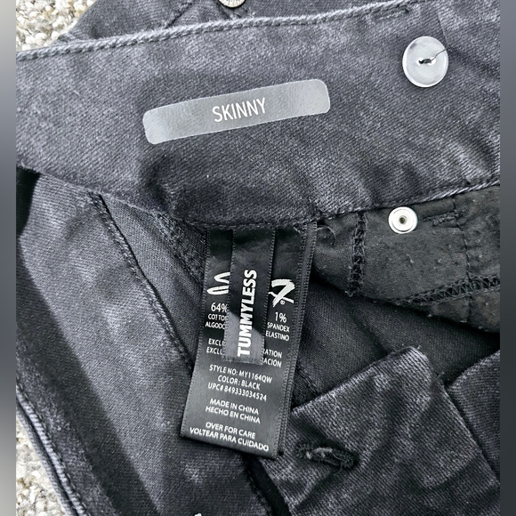 SEVEN7 TUMMYLESS SKINNY JEANS - Picture 9 of 16